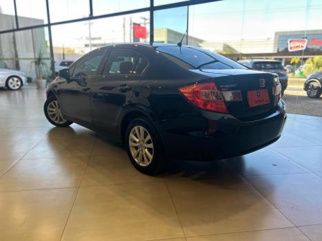 HONDA Civic 1.8 16V 4P FLEX LXS, Foto 5