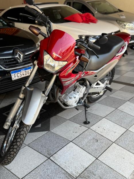 HONDA NX Falcon 400, Foto 1
