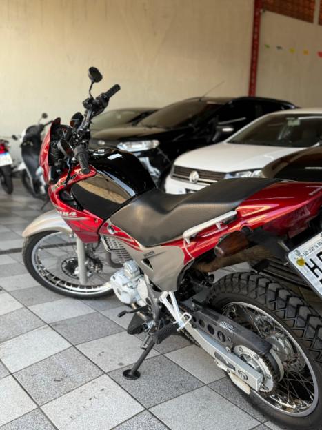 HONDA NX Falcon 400, Foto 2