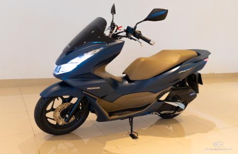 HONDA PCX 150 DLX, Foto 2