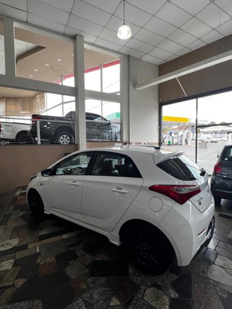 HYUNDAI HB 20 Hatch 1.0 12V 4P FLEX SPICY, Foto 3