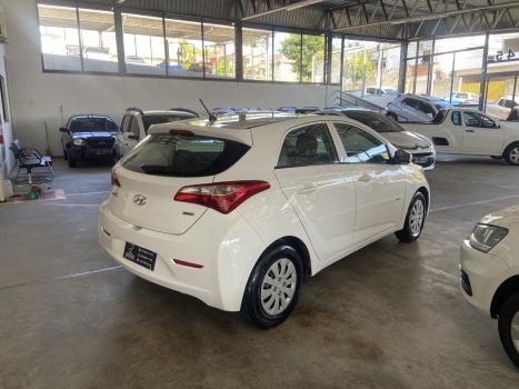 HYUNDAI HB 20 Hatch , Foto 4