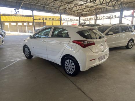 HYUNDAI HB 20 Hatch , Foto 6