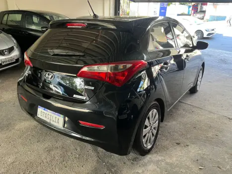 HYUNDAI HB 20 Hatch 1.6 16V 4P FLEX COMFORT PLUS AUTOMTICO, Foto 2