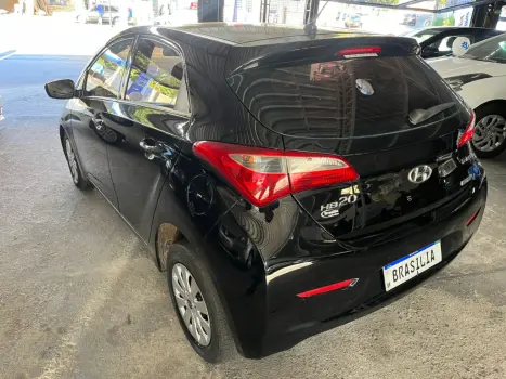 HYUNDAI HB 20 Hatch 1.6 16V 4P FLEX COMFORT PLUS AUTOMTICO, Foto 4