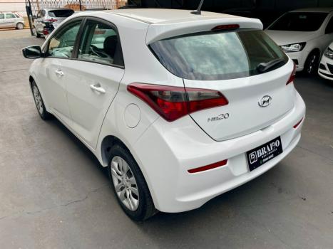 HYUNDAI HB 20 Hatch 1.0 12V 4P FLEX COMFORT PLUS, Foto 4