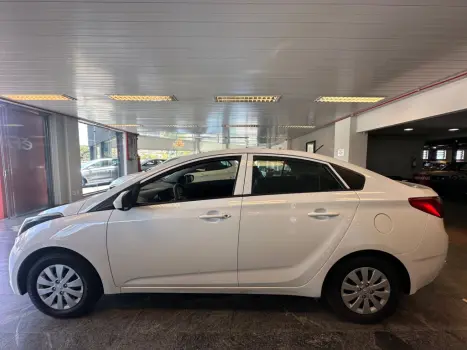 HYUNDAI HB 20 Sedan 1.6 16V 4P FLEX COMFORT PLUS, Foto 4