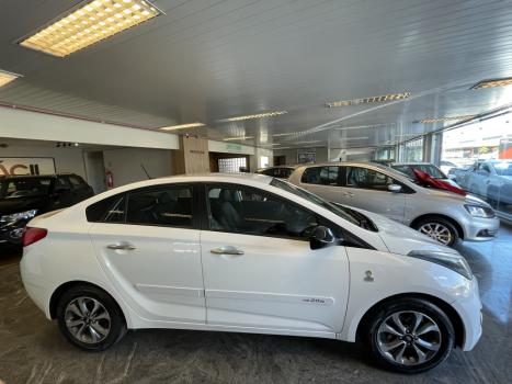 HYUNDAI HB 20 Sedan 1.6 16V 4P FLEX COMFORT COPA DO MUNDO AUTOMTICO, Foto 2