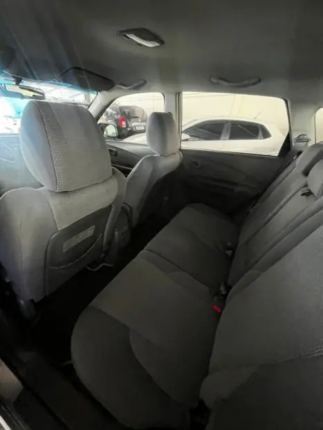 HYUNDAI Tucson 2.0 16V 4P GL, Foto 8