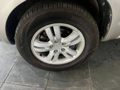 HYUNDAI Tucson 2.0 16V 4P GL, Foto 9