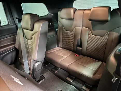 JEEP Commander 2.0 16V 4P HURRICANE 4 TURBO OVERLAND AUTOMTICO, Foto 8