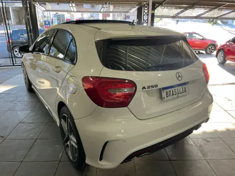 MERCEDES-BENZ A 250 2.0 16V 4P SPORT TURBO AUTOMATIZADO, Foto 2