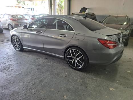 MERCEDES-BENZ CLA 180 1.6 16V 4P CGI TURBO 7G-TRONIC DCT AUTOMTICO, Foto 4