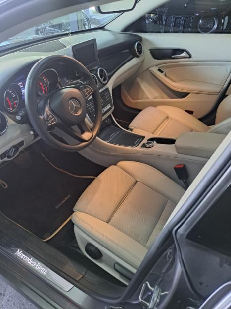 MERCEDES-BENZ CLA 180 1.6 16V 4P CGI TURBO 7G-TRONIC DCT AUTOMTICO, Foto 13