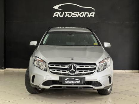 MERCEDES-BENZ GLA 200 1.3 16V 4P GCI STYLE 7G-DCT AUTOMTICO, Foto 2