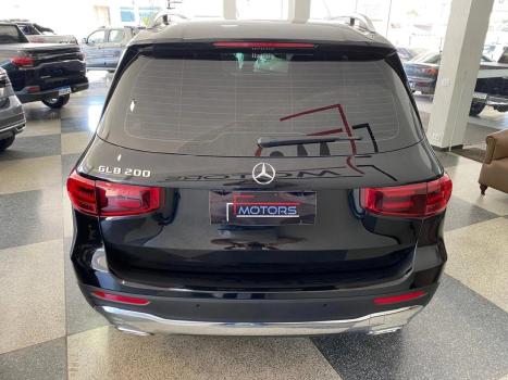 MERCEDES-BENZ GLB 200 , Foto 6