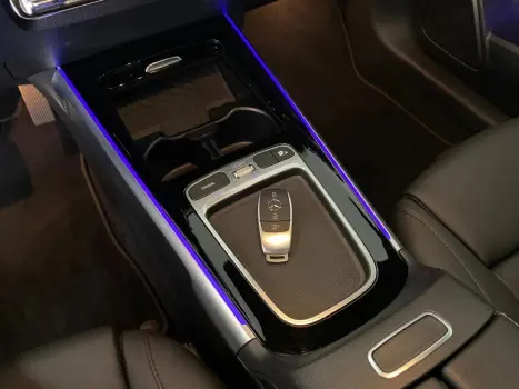 MERCEDES-BENZ GLB 200 , Foto 16