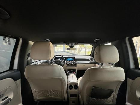 MERCEDES-BENZ GLB 200 , Foto 10
