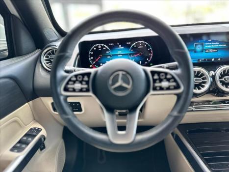 MERCEDES-BENZ GLB 200 , Foto 16