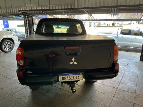 MITSUBISHI L 200 3.5 24V FLEX HPE 4X4  CABINE DUPLA AUTOMTICO, Foto 4