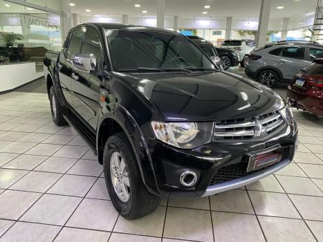 MITSUBISHI L 200 Triton 2.4 16V FLEX HLS CABINE DUPLA, Foto 2