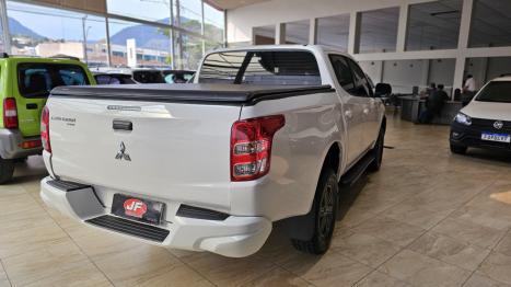 MITSUBISHI L 200 Triton 2.4 16V SPORT GL CABINE DUPLA TURBO DIESEL, Foto 4