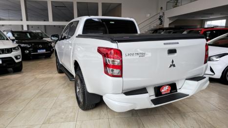 MITSUBISHI L 200 Triton 2.4 16V SPORT GL CABINE DUPLA TURBO DIESEL, Foto 6