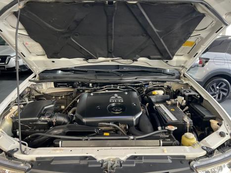 MITSUBISHI L 200 Triton , Foto 13