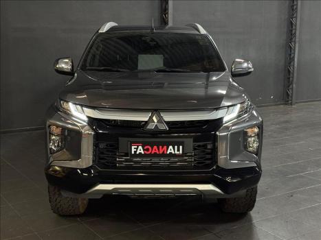 MITSUBISHI L 200 Triton 2.4 16V SPORT HPE 4X4 CABINE DUPLA TURBO DIESEL AUTOMTICO, Foto 3
