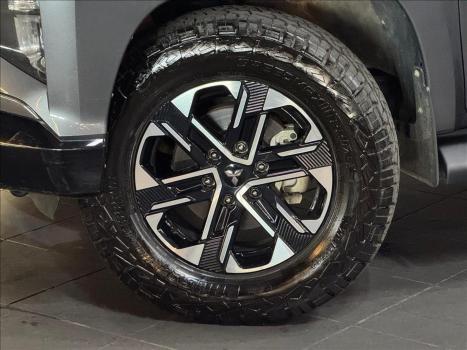 MITSUBISHI L 200 Triton 2.4 16V SPORT HPE 4X4 CABINE DUPLA TURBO DIESEL AUTOMTICO, Foto 5