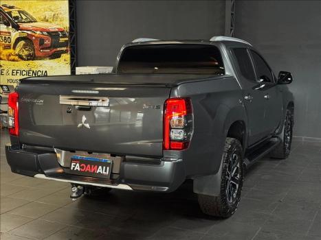 MITSUBISHI L 200 Triton 2.4 16V SPORT HPE 4X4 CABINE DUPLA TURBO DIESEL AUTOMTICO, Foto 6