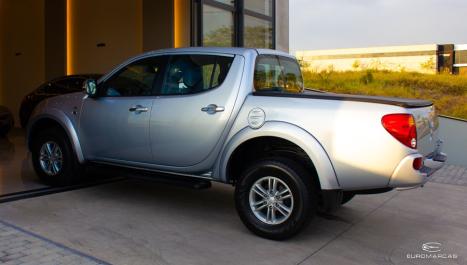 MITSUBISHI L 200 Triton 3.2 16V HPE 4X4 CABINE DUPLA TURBO DIESEL INTERCOOLER AUTOMTICO, Foto 5