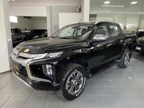 MITSUBISHI L 200 Triton , Foto 1