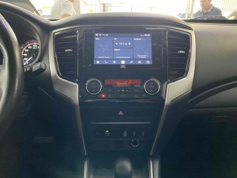 MITSUBISHI L 200 Triton , Foto 13