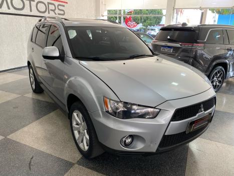 MITSUBISHI Outlander 3.0 V6 24V 4P GT 4X4 AUTOMTICO, Foto 3