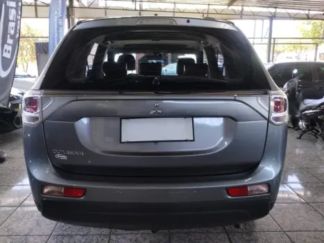 MITSUBISHI Outlander 2.0 16V 4P HPE AUTOMTICO, Foto 4