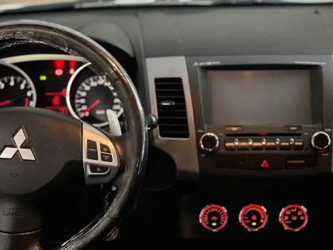 MITSUBISHI Outlander 2.0 16V 4P AUTOMTICO, Foto 8