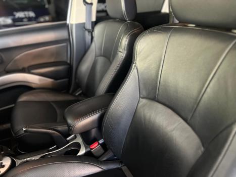 MITSUBISHI Outlander 2.0 16V 4P AUTOMTICO, Foto 10