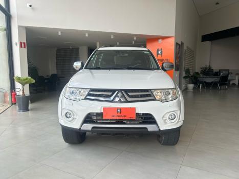 MITSUBISHI Pajero 3.2 16V 4P 4X4 7 LUGARES HPE TURBO DIESEL INTERCOOLER AUTOMTICO, Foto 2