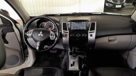 MITSUBISHI Pajero Dakar 3.2 16V 4P HPE 4X4  7 LUGARES TURBO INTECOOLER DIESEL AUTOMTICO, Foto 6