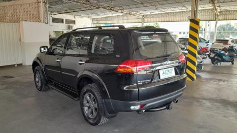MITSUBISHI Pajero Dakar 3.2 16V 4P HPE 4X4  7 LUGARES TURBO INTECOOLER DIESEL AUTOMTICO, Foto 8