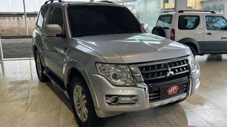 MITSUBISHI Pajero Full 3.8 V6 24V 4P HPE 4X4 AUTOMTICO, Foto 4