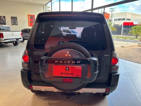 MITSUBISHI Pajero Full 3.2 16V HPE 4X4 TURBO DIESEL INTERCOOLER AUTOMTICO, Foto 4