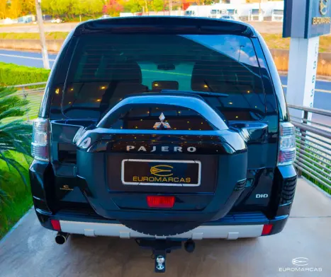 MITSUBISHI Pajero Full 3.2 16V 4P HPE 4X4 TURBO DIESEL INTERCOOLER AUTOMTICO, Foto 6