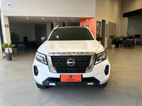 NISSAN Frontier 2.3 16V PLATINUM CABINE DUPLA 4X4 BI-TURBO DIESEL AUTOMTICO, Foto 2