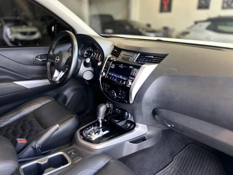 NISSAN Frontier 2.3 16V PLATINUM CABINE DUPLA 4X4 BI-TURBO DIESEL AUTOMTICO, Foto 9