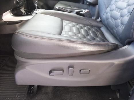 NISSAN Frontier 2.3 16V XE 4X4 CABINE DUPLA BI-TURBO DIESEL AUTOMTICO, Foto 14