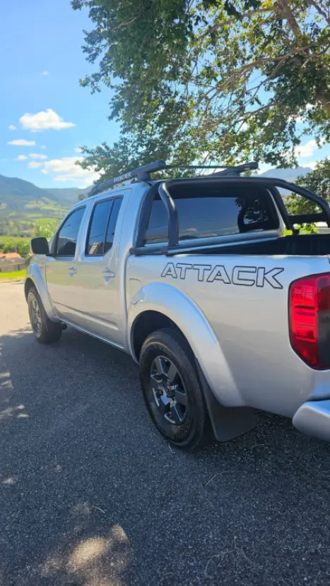 NISSAN Frontier 2.5 16V 4X4 SV ATTACK TURBO DIESEL CABINE DUPLA AUTOMTICO, Foto 4