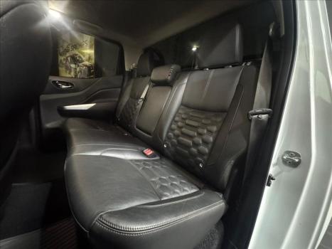 NISSAN Frontier 2.5 16V PLATINUM 4X4 TURBO DIESEL CABINE DUPLA AUTOMTICO, Foto 10