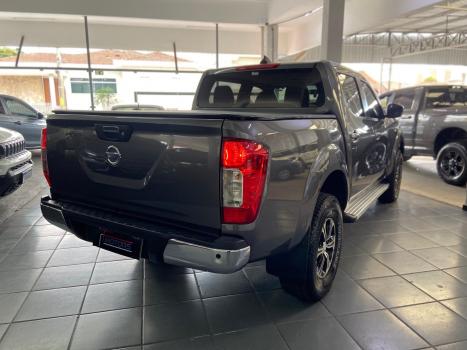 NISSAN Frontier , Foto 4